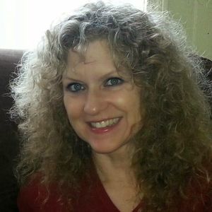 Meet your Posher, Lorriann